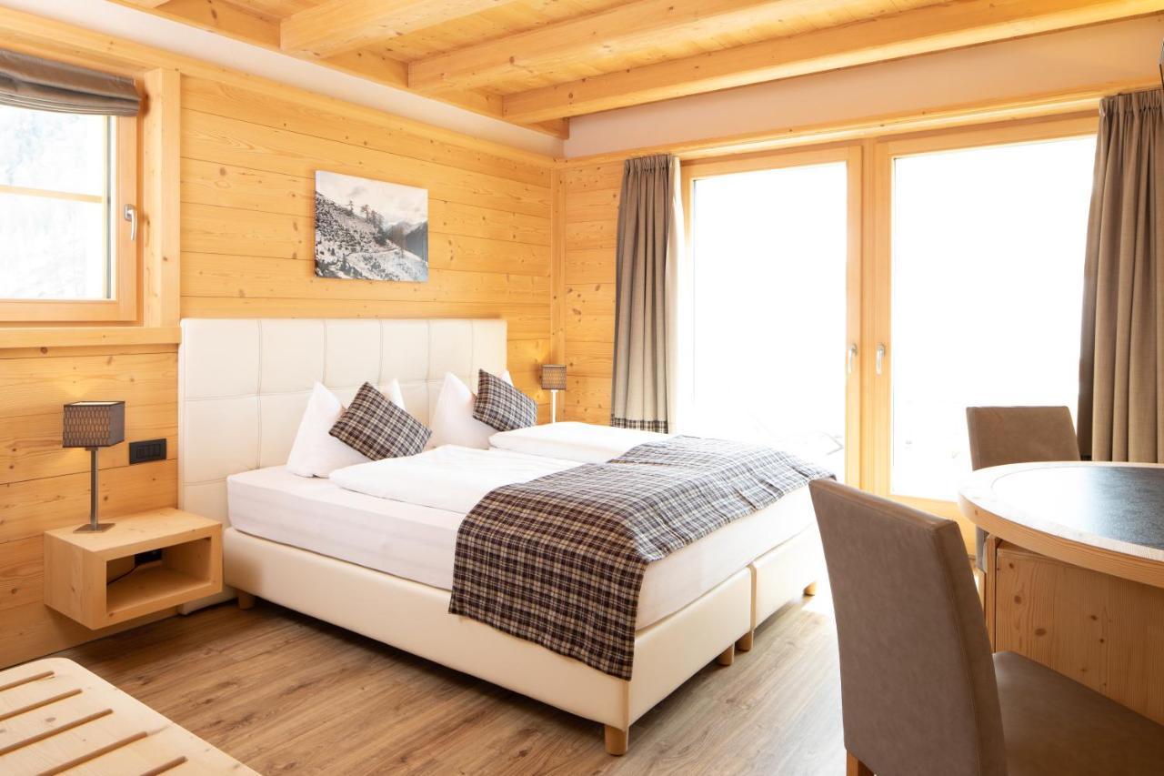 Hotel Ecohotel Des Alpes 3*
